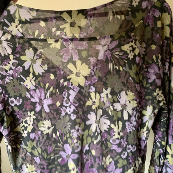Sigrid Olsen Silk Plum Floral Top Size Medium - Picture 6 of 8
